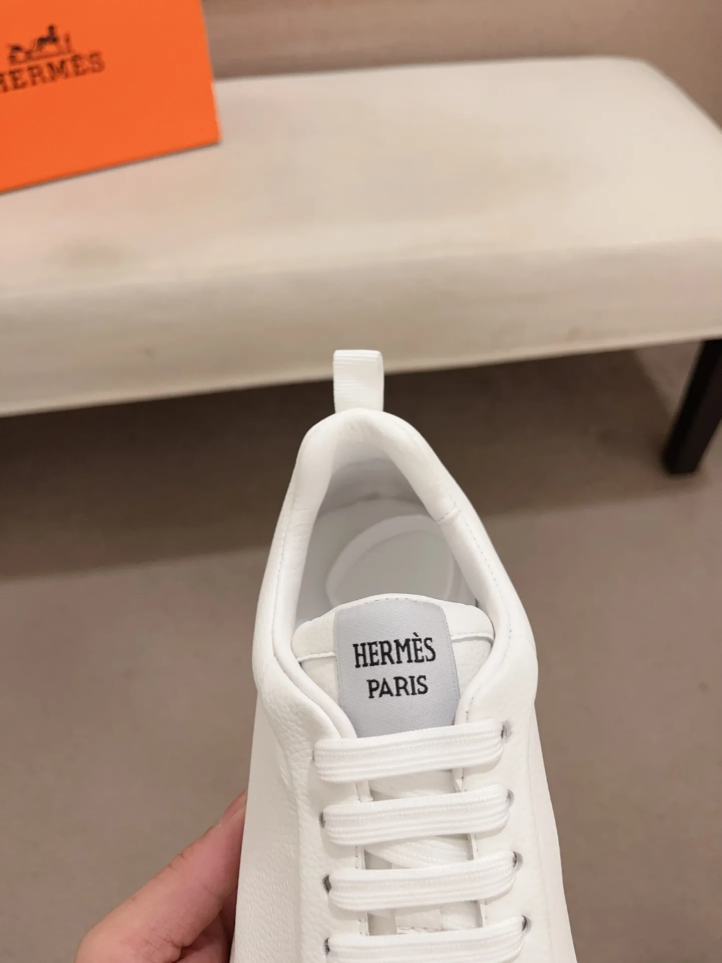Men's clothing and shoes💰: 442💰《HERMES》【Classic original single version】Hermès; top 🔝purchase agent🔍🔍men's latest 🇺🇸 counter sales simultaneously, imported from Italy original ▲▲cowhide ▲▲ (high-end, nobility, class) ) Exquisite workmanship (Italian 🇮🇹 imported water-dyed 🐂 cowhide lining) sole: original sole provided by the original factory, ⚠️exclusive double-layer activity·TPR·rubber·combined molded outsole; super comfortable·wear-resistant·non-slip·environmental protection The real thing is more beautiful if you take the real thing (high quality, follow the order). You can enter and exit the counter at will * Number of yards: 38-44 (45 can be customized and cannot be returned or exchanged)